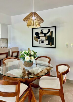 Dining - 2BR Condo - Walk to Beach & Golf (Puerto Plata)
