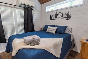 Room - The Nesting Nook (In The Pines at KY Lake) (Dover)