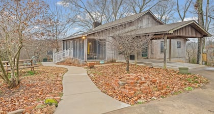 The Horse Haven at Liberty Star Farms (1536 Gratton Rd)