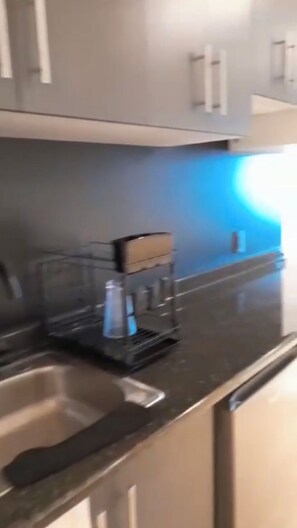 Luxury Double Room, Balcony | Private kitchen - Hoteles Guru (Naucalpan de Juárez)