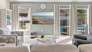 Living area - Welcome to The Sea Is Calling 2.0 (Sarasota)