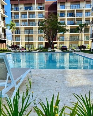 Outdoor pool - Charming 2-bedroom apartment with AC in perfect Puerto Plata (Puerto Plata)