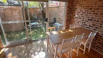 Basic House, Non Smoking | Interior