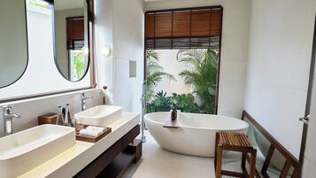 Luxury Villa, 1 Bedroom, Private Pool, Pool View | Bathroom