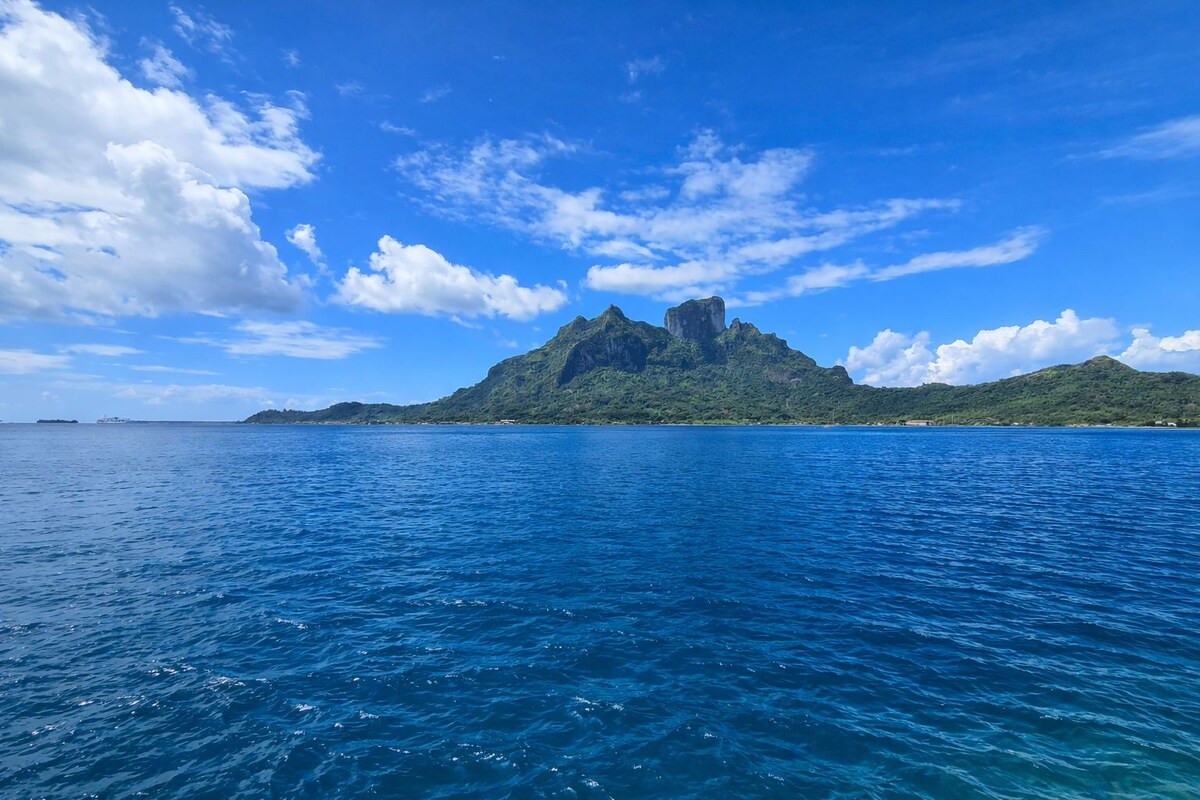Otemanu View Bungalow | 山景