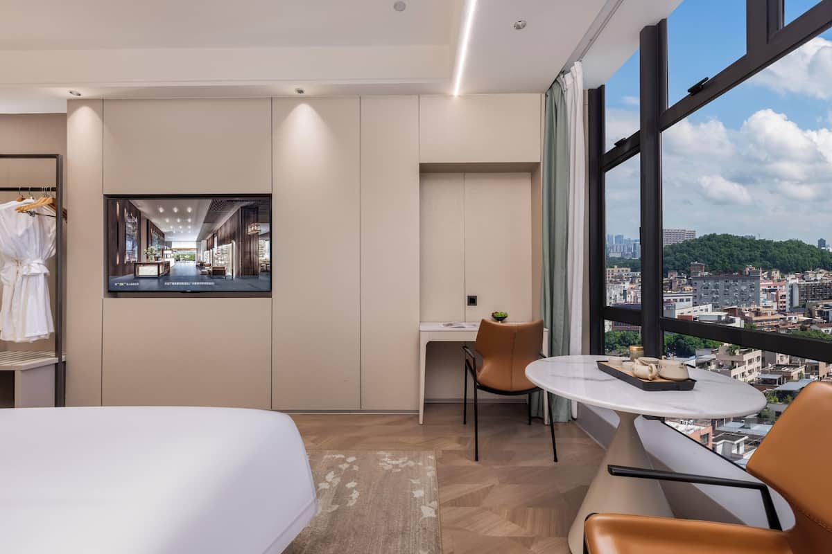 Camera Deluxe con 2 letti singoli, vista città | Wi-Fi gratuito