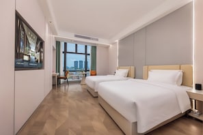 Camera Comfort con 2 letti singoli, vista città | Wi-Fi gratuito