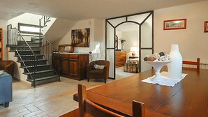 Interior - Lovely home in Capezzano Pianore (Capezzano Pianore)