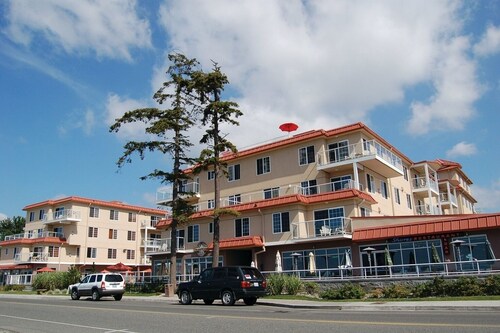 Blaine | Relaxing Beach Retreat | Pool + Beach
