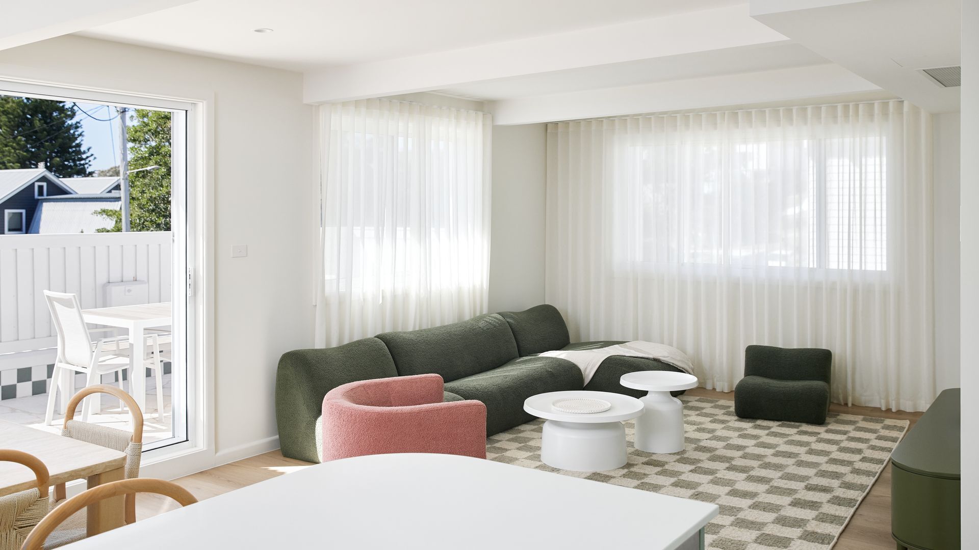 Ornos 3 Bedroom Apartment In Fingal Bay - Nelson Bay