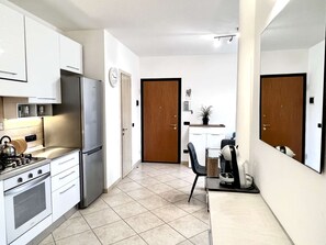 Unclassified image, 5 of 29, button - A comfortable and practical apartment, ideal for work stays and exploring Siena. (sovicille)
