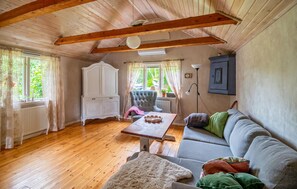 Unclassified image, 3 of 24, button - 2 bedroom lovely home in Ljungbyholm (Ljungbyholm)