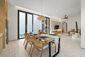 Villa, 3 Schlafzimmer, Poolblick | Esszimmer