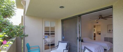 2 chambres, bureau, accès Internet, draps fournis