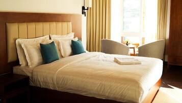 Habitación Deluxe con 1 cama doble o 2 individuales, vistas a la montaña | Wifi gratis