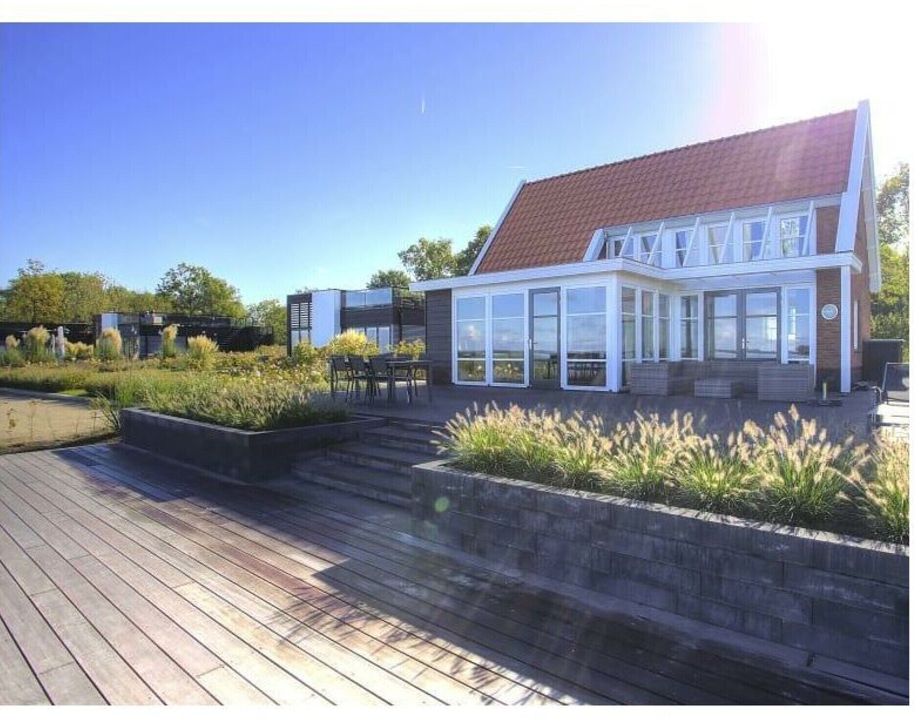 Villa | Exterior