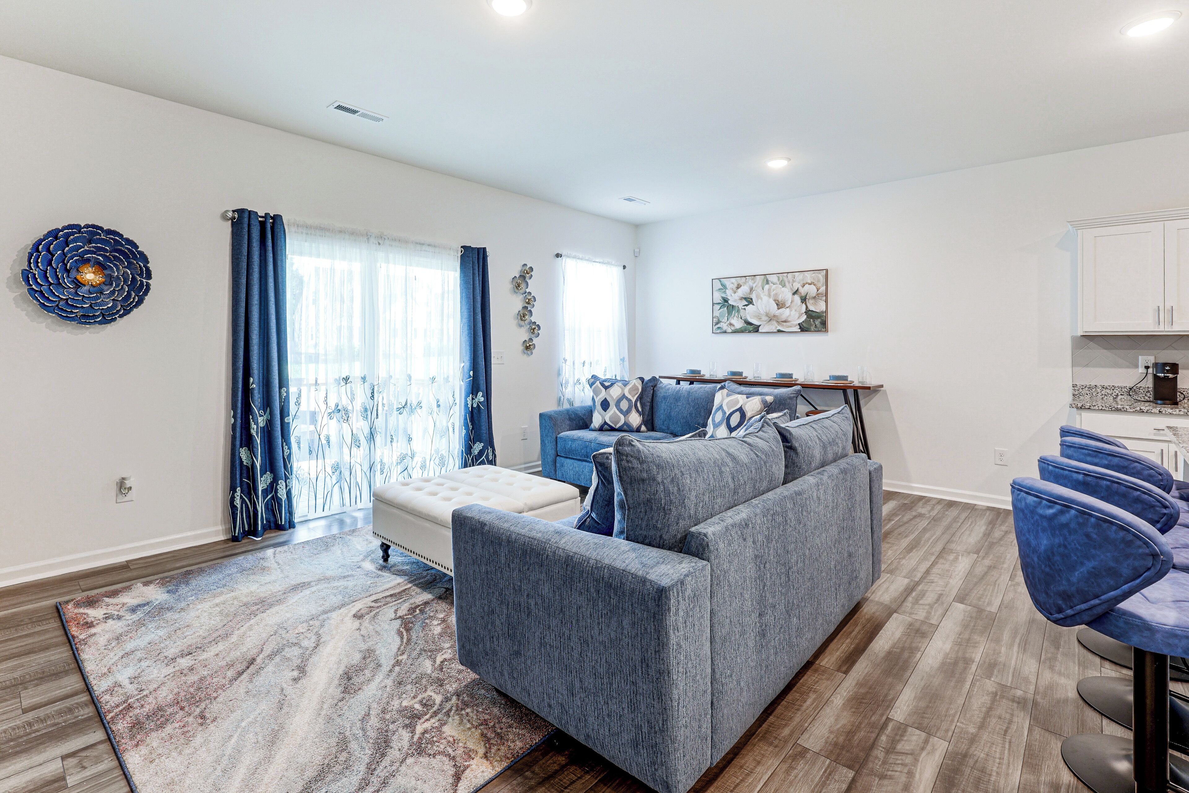 2 Townhome Retreat | Sleeps 12 | 40 Min To Raleigh - Wilson, NC