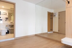 ห้องแฟมิลี่สวีท | ห้องน้ำ | สบู่, ยาสระผม, กระดาษชำระ