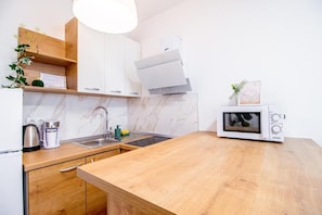 Apartment | Private kitchen - Imperial Central Residences West (Rijeka)