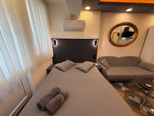 ROYAL APART OTEL