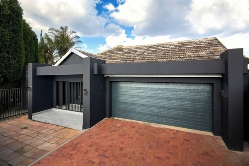 Nest24 Evans Park Private & Cosy Guest Suite 1