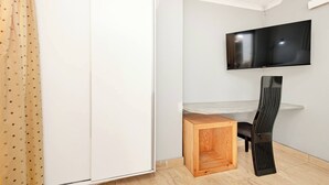 Room amenity - Nest24 Evans Park Private & Cosy Guest Suite 1 (Johannesburg)