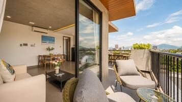 Apartemen Premium, 1 kamar tidur, pemandangan gunung (Son Tra View with Balcony & Bathtub) | Eksterior