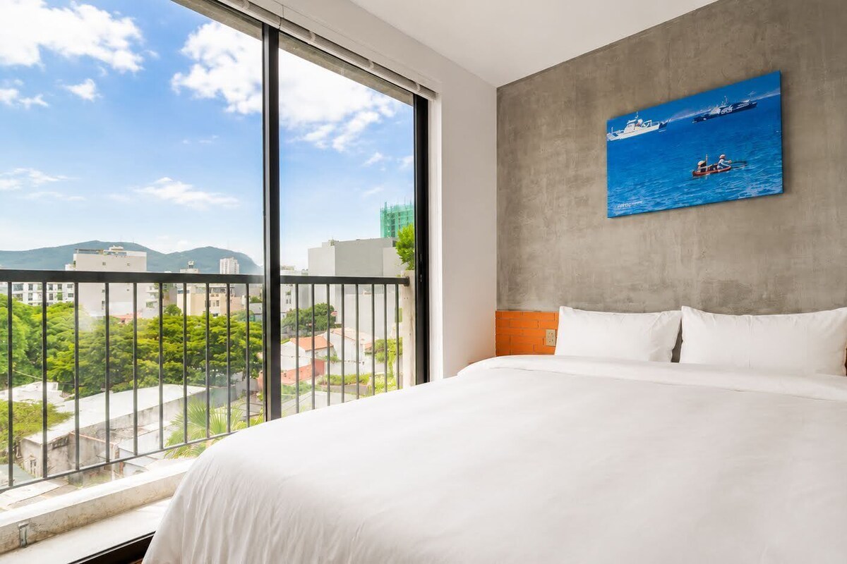 Apartamento, 1 habitación, vistas a la ciudad | Cortinas opacas, sistema de insonorización, wifi gratis