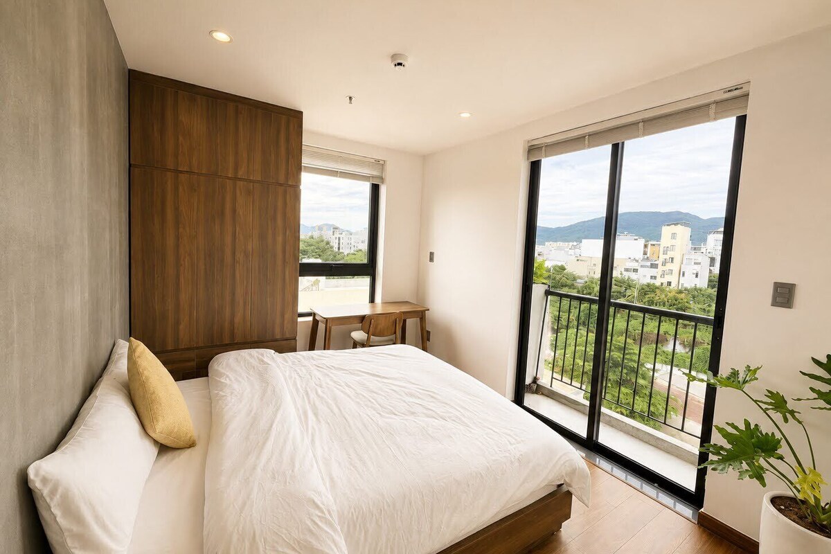 Apartamento, 2 habitaciones, baño privado (Son Tra View) | Cortinas opacas, sistema de insonorización, wifi gratis
