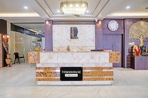 House | Reception
