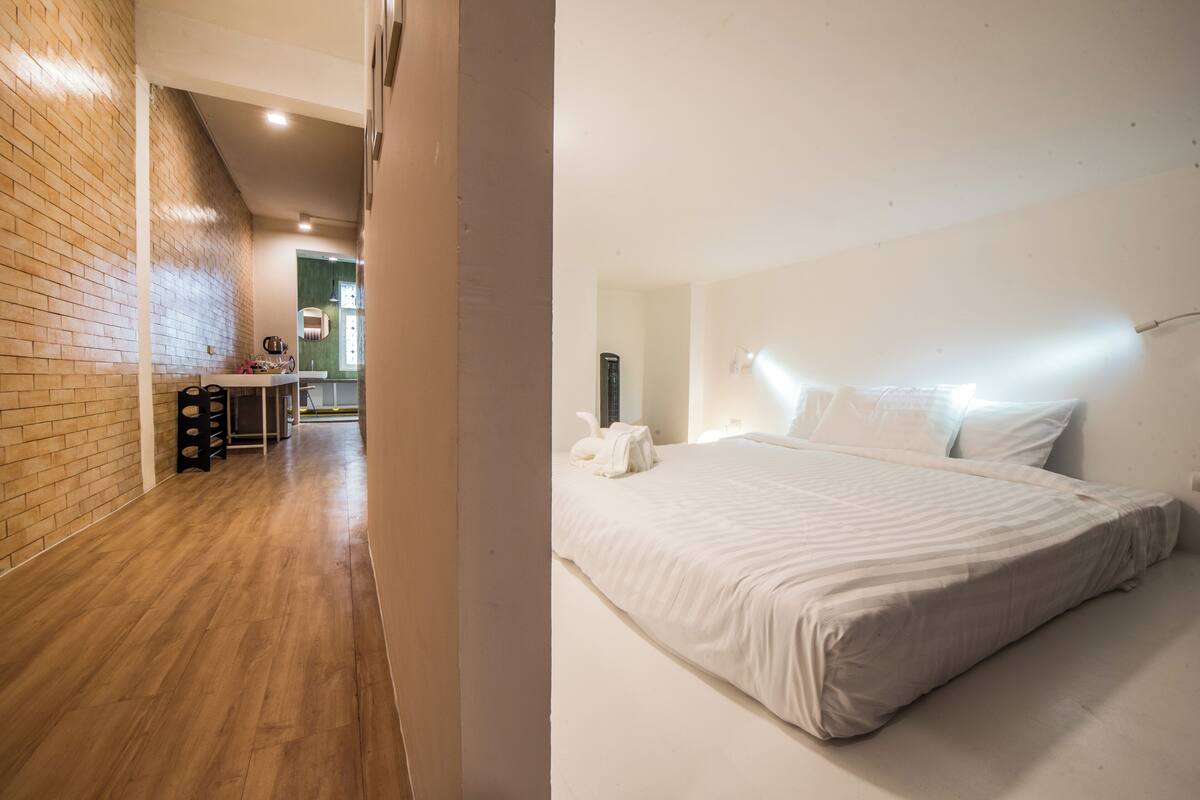 Standard Quadruple Room, City View | WiFi (free)
