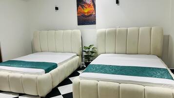 Deluxe Apartment, Balcony, Garden View | Laptop workspace, free WiFi, individually decorated
