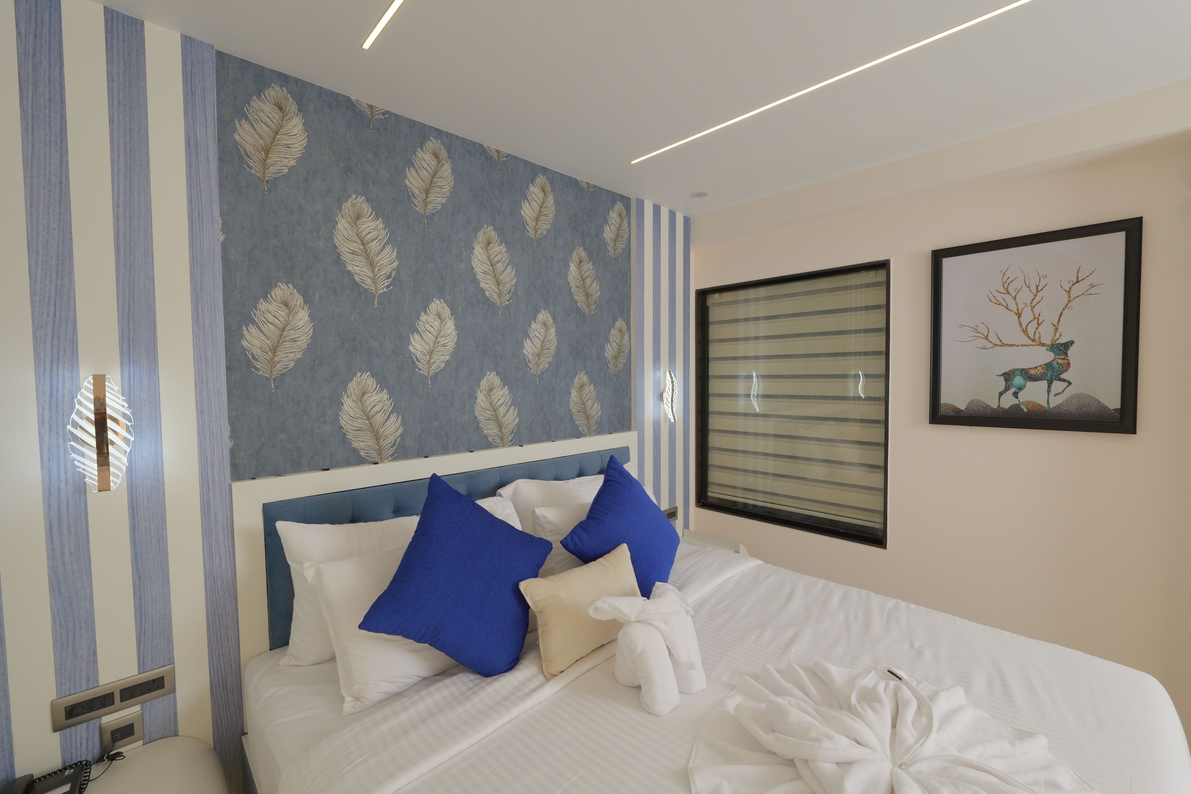 Deluxe Double Room | Desk, laptop workspace, free WiFi