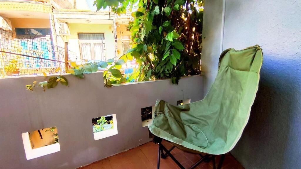 Chambre Standard double, balcon, vue sur la cour intérieure | Terrain de l’hébergement 