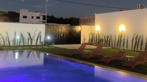 Pool - Elegant villa in the Assilah countryside. Peace and luxury (Asilah)