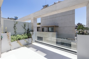 Departamento superior, balcón | Exterior
