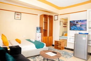 Deluxe Studio Suite - Shalom Apartments Naivasha (Naivasha)