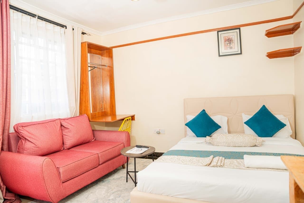 Deluxe Studio Suite | Living area