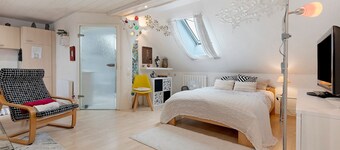 "Beinheim Pleasant 45 m² Studio" with Balcony and Wi-Fi