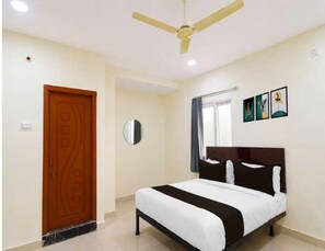 Room - Deluxe Ftl Boduppal (Hyderabad)