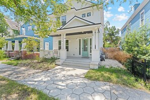Exterior - 124 E 6th Street — Springfield, Jacksonville (Jacksonville)