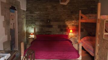 Room, Non Smoking, Garden View | WiFi (free)