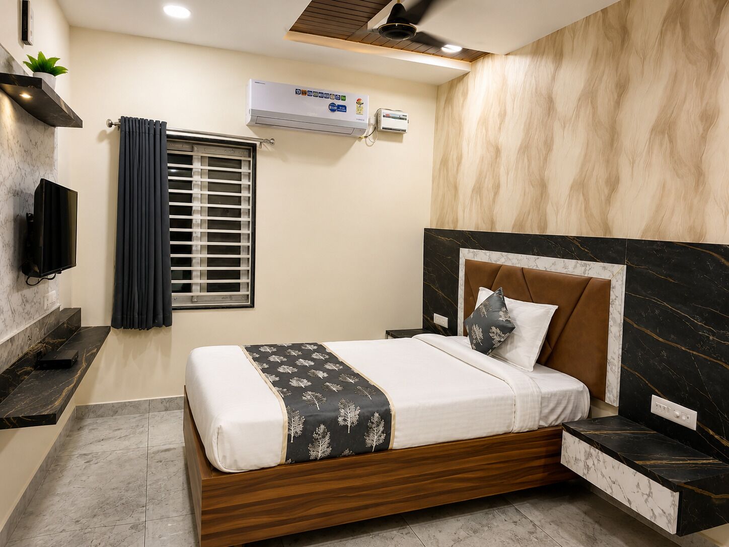 Deluxe Double Room | Desk, WiFi (free)