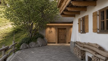 Exterior detail