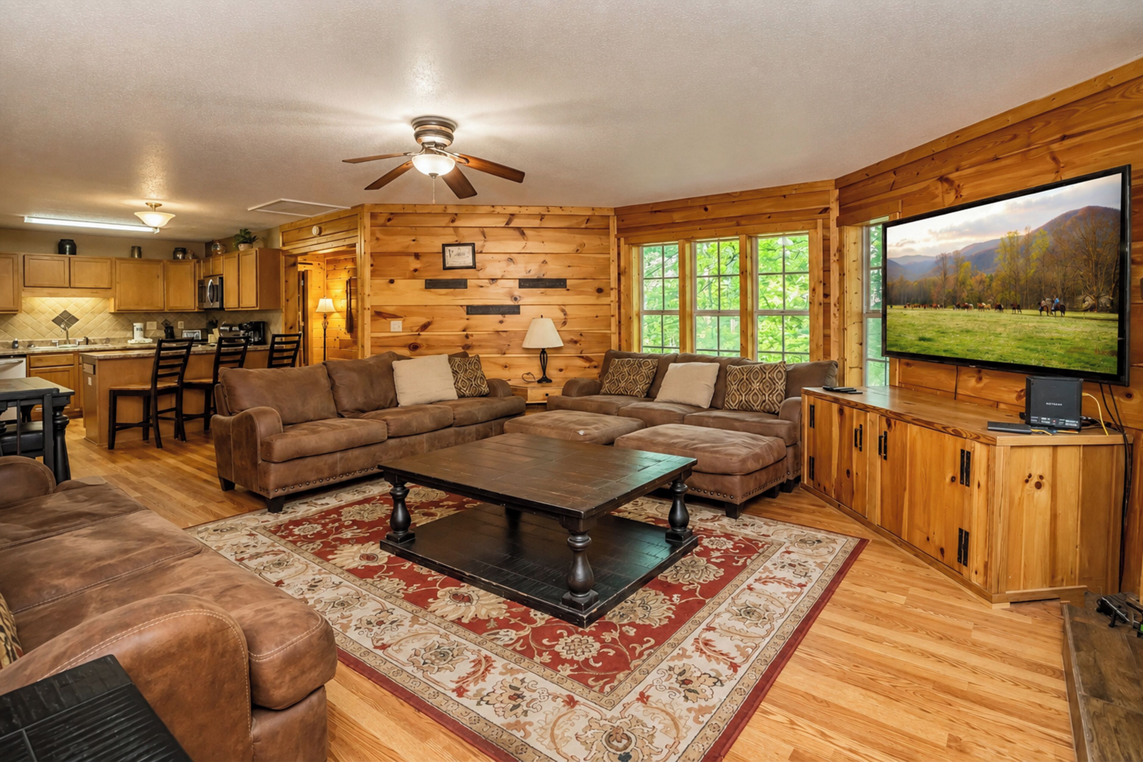 Smart TV, fireplace