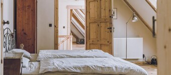 Riverside Flat for Two Guests