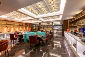 Dining - ELITE James Coffetel Baiyun Wanda Plaza (Guangzhou)
