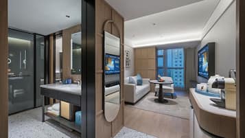 Phòng Suite Cao cấp, quang cảnh thành phố | Bộ đồ giường cao cấp, chăn bông, nệm cao su hoạt tính (memory foam)