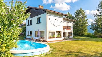 Family House, 3 Bedrooms, 2 Bathrooms (Villa Evita – Vintage House with) | Pool | Seasonal outdoor pool