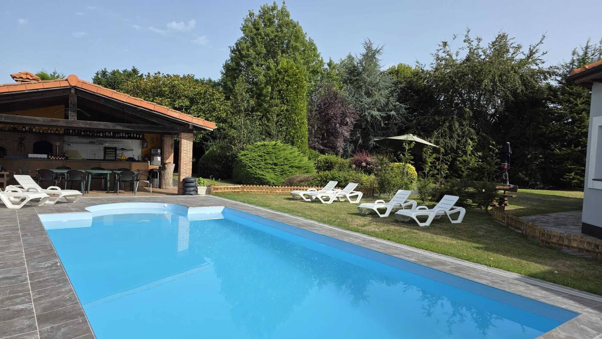 Seasonal outdoor pool